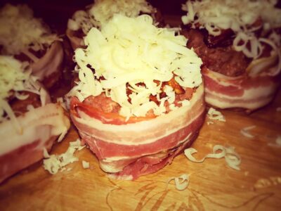 Beef Tarts mit Bacon
